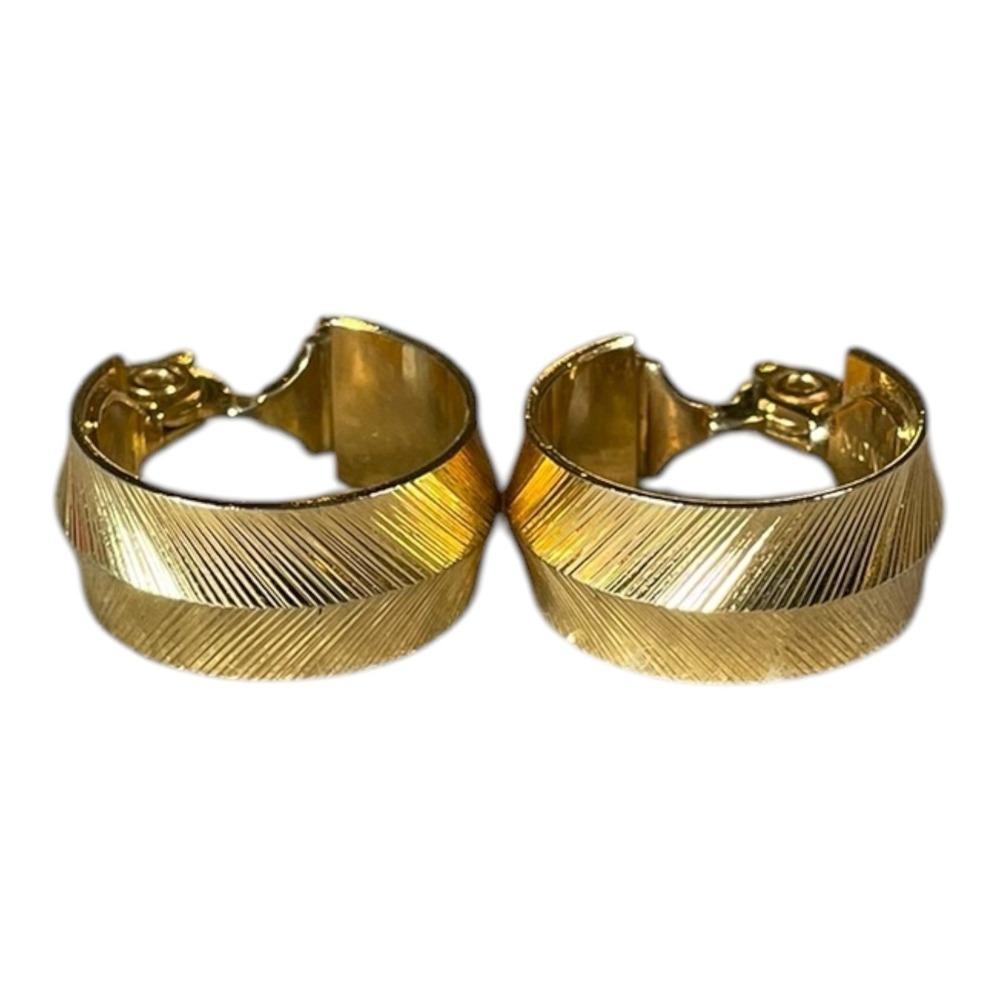 Vintage Gold Tone Hoop Clip On Earrings
